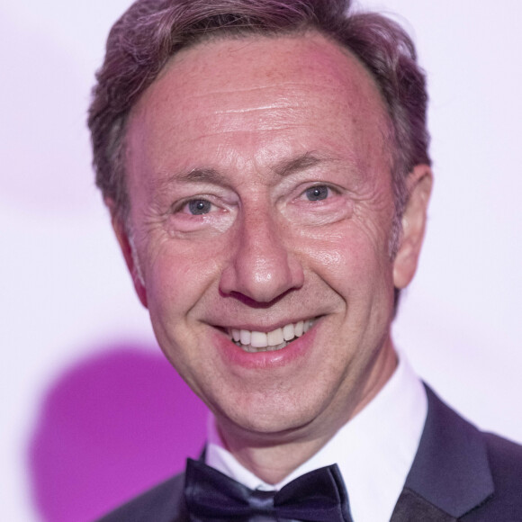 Stéphane Bern lors du Bal de la Rose 2022 au Sporting Club de Monaco en faveur de la Fondation Princesse Grace © Cyril Moreau / Pool Monaco / Bestimage 