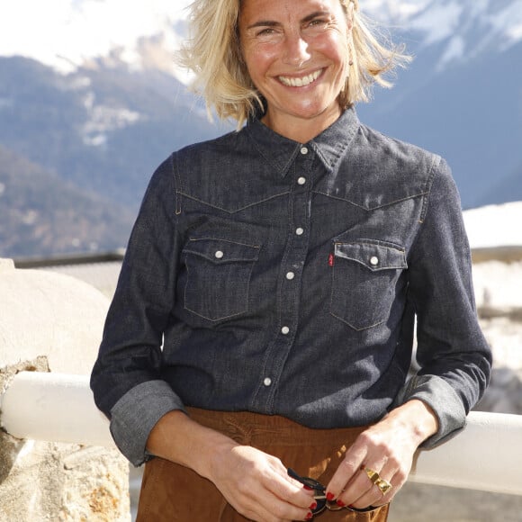 Alessandra Sublet quitte les plateaux télé - Alessandra Sublet pour Handi Gang - Photocall lors de la 24ème édition du Festival des Créations TV de Luchon. Le 10 février 2022 © Christophe Aubert via Bestimage