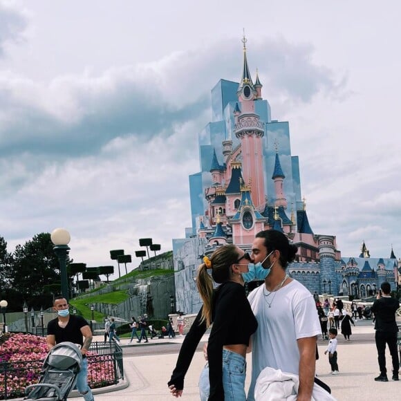 Thylane Blondeau avec son chéri Benjamin Attal sur Instagram.