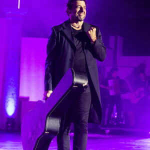 Patrick Bruel - Le triomphe de Patrick Bruel avec 6 rappels (les locations étaient complètes) en concert en acoustique au théâtre de Verdure pour l'ouverture du festival de Ramatuelle le 1er aout 2022. © Cyril Bruneau/Festival de Ramatuelle/Bestimage 