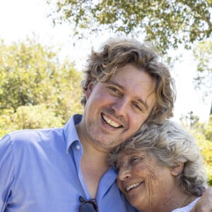 Alex Vizorek, Jacqueline Franjou - Pièce de théâtre "Jacques et son maître" mise en scène par N. Briançon lors de la 38ème édition du Festival de Ramatuelle le 3 aout 2022. © Cyril Bruneau/ Festival de Ramatuelle/Bestimage