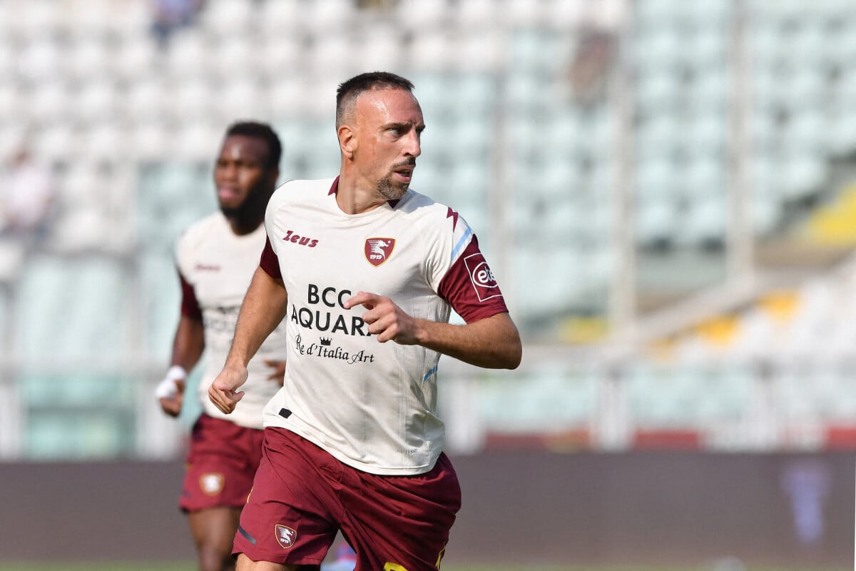 Photo Franck Ribéry fait sa première apparition sous le maillot de la