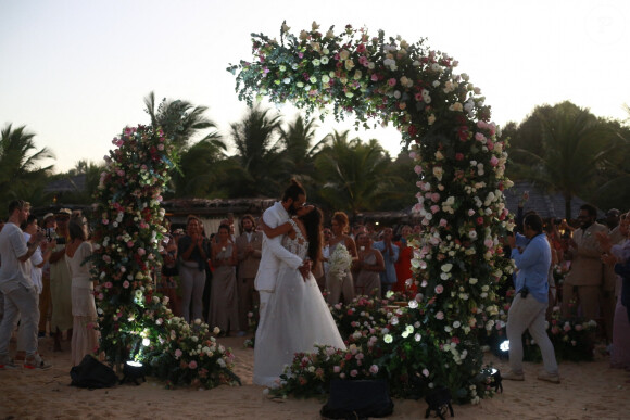 Exclusif  - Joakim Noah, Lais Ribeiro - Joakim Noah et Lais Ribeiro se sont mariés devant leurs amis et leur famille sur la plage de Trancoso au Brésil le 13 juillet 2022.
