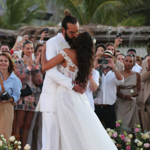 Exclusif - Jenaye Noah, Joakim Noah, Lais Ribeiro - Joakim Noah et Lais Ribeiro se sont mariés devant leurs amis et leur famille sur la plage de Trancoso au Brésil le 13 juillet 2022.