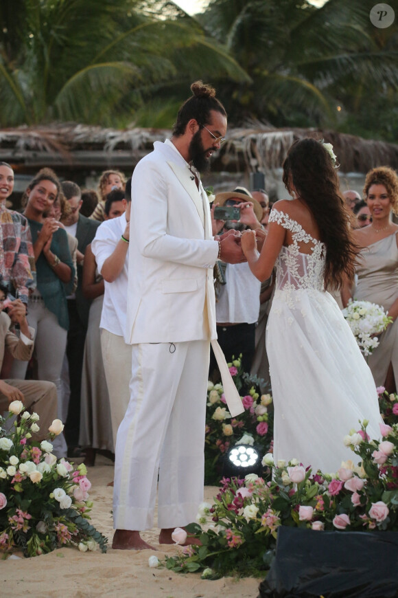 Exclusif - Joakim Noah, Lais Ribeiro - Joakim Noah et Lais Ribeiro se sont mariés devant leurs amis et leur famille sur la plage de Trancoso au Brésil le 13 juillet 2022.