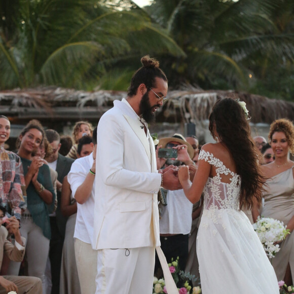 Exclusif - Joakim Noah, Lais Ribeiro - Joakim Noah et Lais Ribeiro se sont mariés devant leurs amis et leur famille sur la plage de Trancoso au Brésil le 13 juillet 2022.