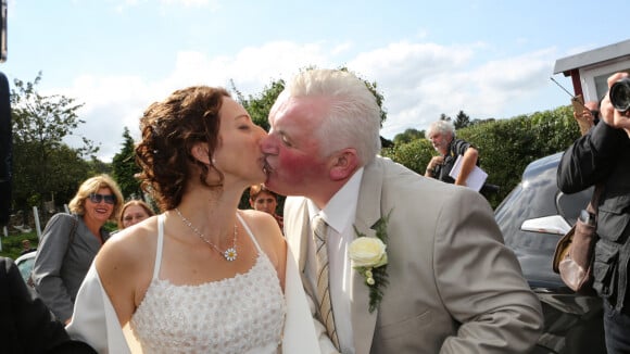 Mariage de Thierry Olive (L'amour est dans le pré) : L'agriculteur en guerre avec sa famille... qui refuse de voir Annie !