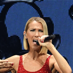 Céline Dion en concert à l'American Airlines Arena dans le cadre de sa tournée "Courage World Tour" à Miami, le 17 janvier 2020. Céline Dion a rendu hommage à sa mère Thérèse Dion décédée le jour même. 