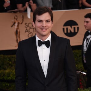 Ashton Kutcher - Tapis rouge de la 23ème soirée annuelle Screen Actors Guild awards au Shrine auditorium à Los Angeles, le 29 janvier 2017 @ Chris Delmas/Bestimage 