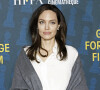 Angelina Jolie lors du photocall du festival "The Golden Globe Foreign-Language" à Hollywood.