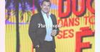 Arnaud Ducret aux commandes d'une émission d'humour inédite sur TF1 : les premières images