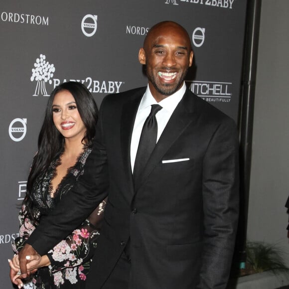 Kobe Bryant et sa femme Vanessa Laine Bryant - Les célébrités posent lors du photocall de la soirée Baby2Baby à Culver City le 10 novembre 2018.