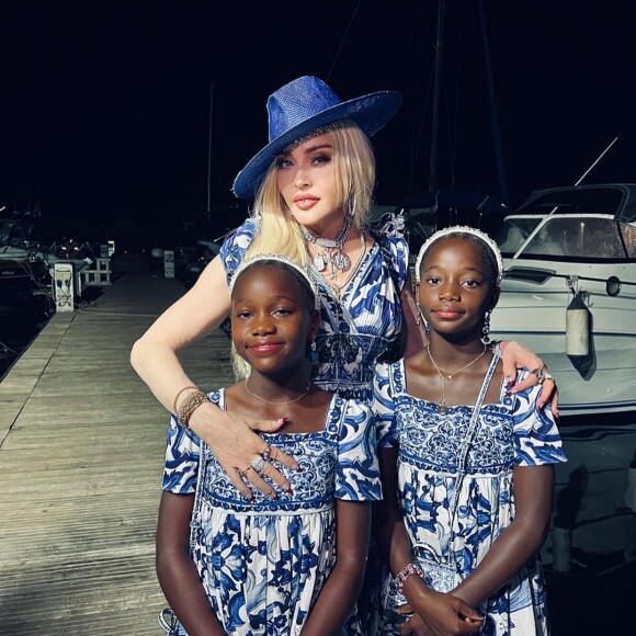 Madonna et ses filles sur Instagram. Le 17 août 2022.
