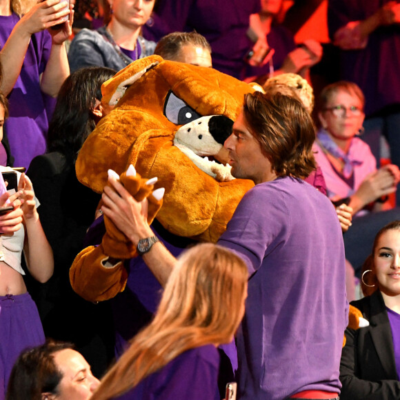 Exclusif - Camille Lacourt durant l'enregistrement de l'émission de télévision "La Grande Battle Musicale", dans le théâtre antique d'Orange, diffusée le 18 août sur M6. Le 16 mai 2022. © Bruno Bebert / Bestimage