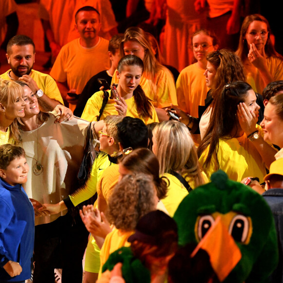 Exclusif - Elodie Gossuin durant l'enregistrement de l'émission de télévision "La Grande Battle Musicale", dans le théâtre antique d'Orange, diffusée le 18 août sur M6. Le 16 mai 2022. © Bruno Bebert / Bestimage