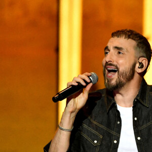 Exclusif - Christophe Willem durant l'enregistrement de l'émission de télévision "La Grande Battle Musicale", dans le théâtre antique d'Orange, diffusée le 18 août sur M6. Le 16 mai 2022. © Bruno Bebert / Bestimage