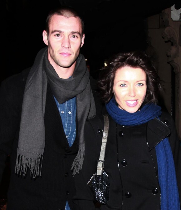 Dannii Minogue et son compagnon Kris Smith seront les stars d'un programme télé destiné à la suivre durant sa grossesse.