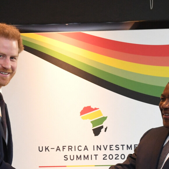 Le prince Harry, duc de Sussex et Filipe Nyusi, président du Mozambique- Sommet Royaume-Uni-Afrique sur les investissements à l'hôtel Intercontinental à Londres, le 20 janvier 2020. 