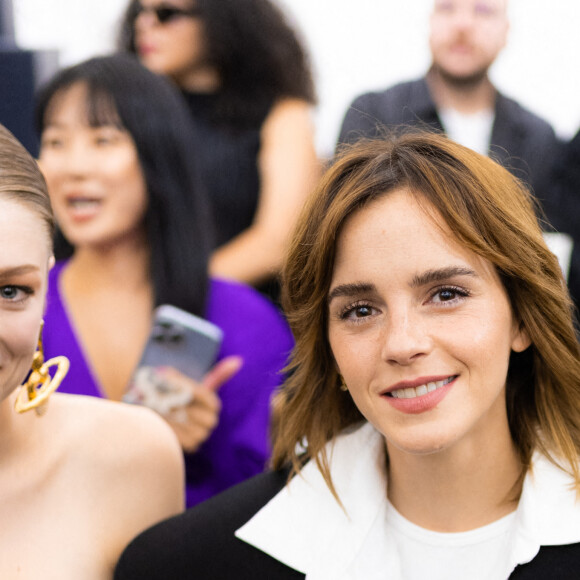 Emma Watson au front row du défilé de mode Haute-Couture automne-hiver 2022-2023 "Schiaparelli" à Paris, France, le 4 juillet 2022. © Da Silva-Perusseau/Bestimage 