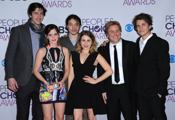 Emma Watson, Mae Whitman, Johnny Simmons - Soiree des 'People Choice Awards' a Los Angeles le 9 janvier 2013. 