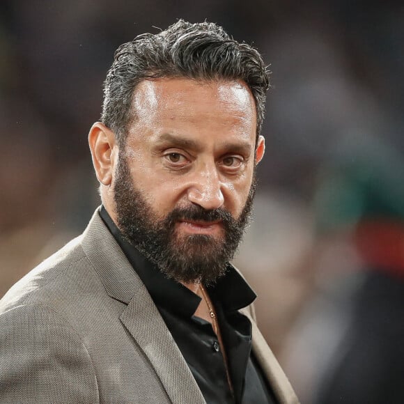 Cyril Hanouna - Célébrités dans les tribunes des internationaux de France de Roland Garros à Paris le 1er juin 2022.