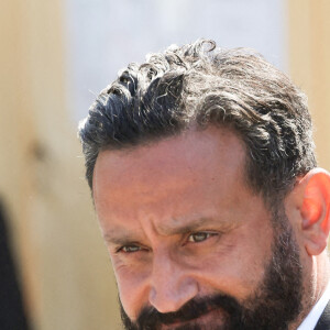 Cyril Hanouna - Sorties des obsèques de la chanteuse Régine au Crematorium du cimetière du Père-Lachaise à Paris. Le 9 mai 2022 © Jacovides-Moreau / Bestimage