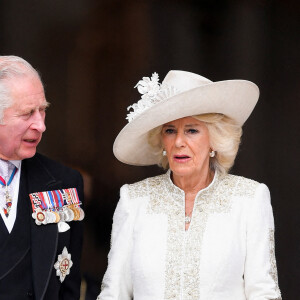 Le prince Charles, prince de Galles, et Camilla Parker Bowles, duchesse de Cornouailles - Les membres de la famille royale et les invités lors de la messe célébrée à la cathédrale Saint-Paul de Londres, dans le cadre du jubilé de platine (70 ans de règne) de la reine Elisabeth II d'Angleterre. Londres, le 3 juin 2022. 