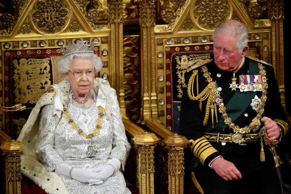 La reine Elisabeth II d'Angleterre, Le prince Charles, prince de Galles - Ouverture officielle du Parlement par la reine Elizabeth II, à la Chambre des lords au palais de Westminster à Londres le 14 octobre 2019. 