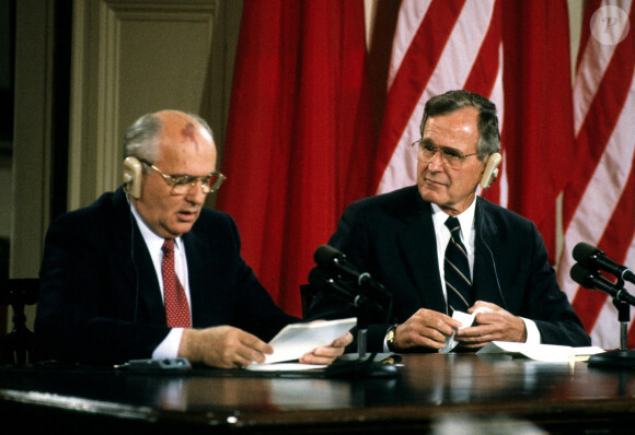 Mikhaïl Gorbatchev, le dernier dirigeant de l’URSS, et George Bush Sr.