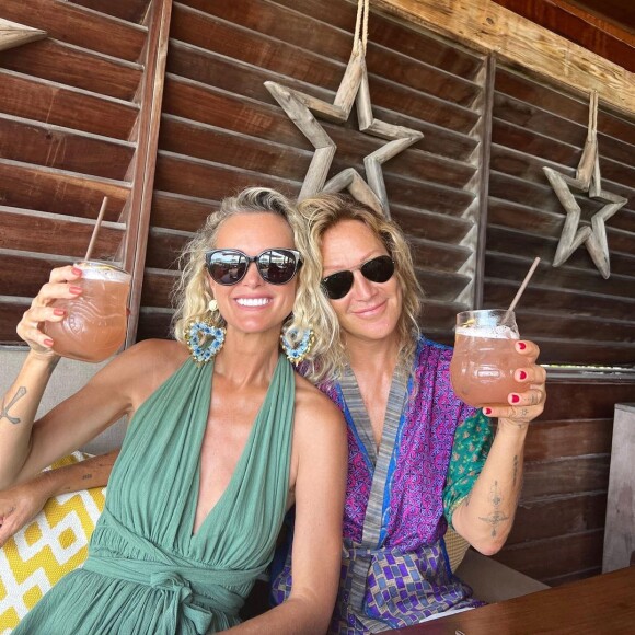 Laeticia Hallyday et son clan quittent Saint-Barth après des vacances inoubliables