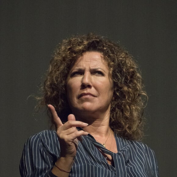 Info - Natacha Amal a changé physiquement avant-après - Natacha Amal au festival "Les Hérault du Cinéma et de la télévision" au Cap d'Agde, le 22 septembre 2020. © Sandrine Thesillat/Panoramic/Bestimage 