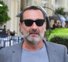 Gilles Lellouche arrive à l'hôtel "Martinez" lors du 75ème Festival International du Film de Cannes, France, le 23 mai 2022. 