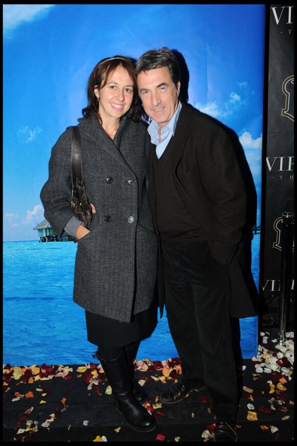 François Cluzet et Valérie Bonneton - Soirée au VIP Room en 2009