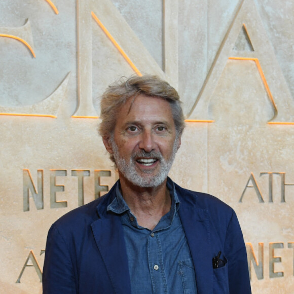 Antoine de Caunes - Avant-première du film "Athena" à la salle Pleyel à Paris, le 13 septembre 2022. © Giancarlo Gorassini / Bestimage