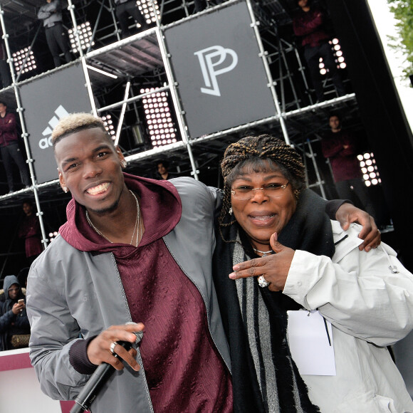 Paul Pogba et sa mère Yeo Moriba - Paul Pogba participe au lancement de sa 3e collection capsule Adidas à Paris le 30 avril 2018. © Veeren/Bestimage