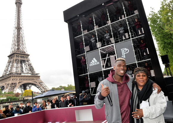 Paul Pogba et sa mère Yeo Moriba - Paul Pogba participe au lancement de sa 3e collection capsule Adidas à Paris le 30 avril 2018. © Veeren/Bestimage