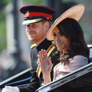 Le prince Harry, duc de Sussex, et Meghan Markle, duchesse de Sussex - Les membres de la famille royale britannique lors du rassemblement militaire "Trooping the Colour" (le "salut aux couleurs"), célébrant l'anniversaire officiel du souverain britannique. Cette parade a lieu à Horse Guards Parade, chaque année au cours du deuxième samedi du mois de juin. Londres, le 9 juin 2018. 