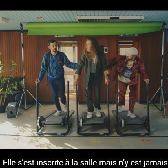 Julien Doré surpris par Bigflo et Oli dans le clip de "Coup de vieux"