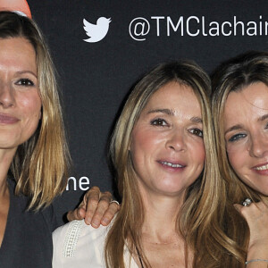 Laly Meignan, Hélène Rollès et Laure Guibert - People lors du showcase de Elsa Esnoult au Divan Du Monde à Paris, le 4 novembre 2014. 