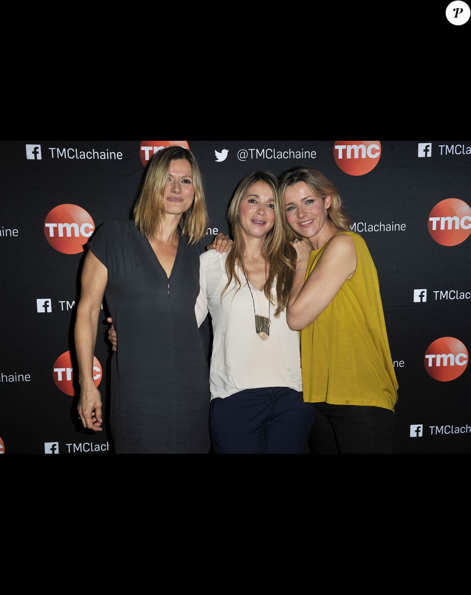 Laly Meignan, Hélène Rollès et Laure Guibert - People lors du showcase de Elsa Esnoult au Divan Du Monde à Paris, le 4 novembre 2014.