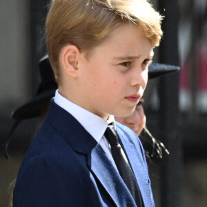 Le prince George de Galles - Sorties du service funéraire à l'Abbaye de Westminster pour les funérailles d'Etat de la reine Elizabeth II d'Angleterre le 19 septembre 2022. 