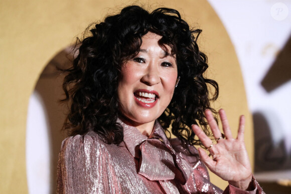 Sandra Oh lors du 19e Gala annuel inoubliable Asian American Awards au Beverly Hilton Hotel à Los Angeles, le 11 décembre 2021.
