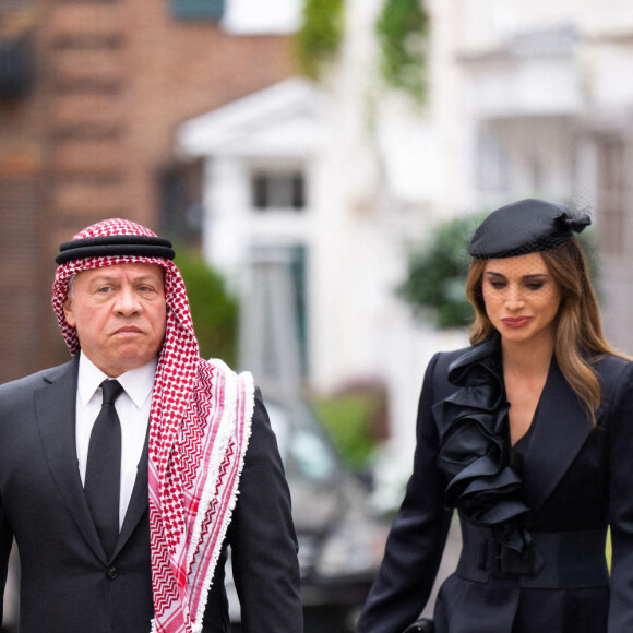 Le roi Abdullah II et la reine Rania de Jordanie se rendent aux funérailles d'Elizabeth II, à Londres, le 19 septembre 2022