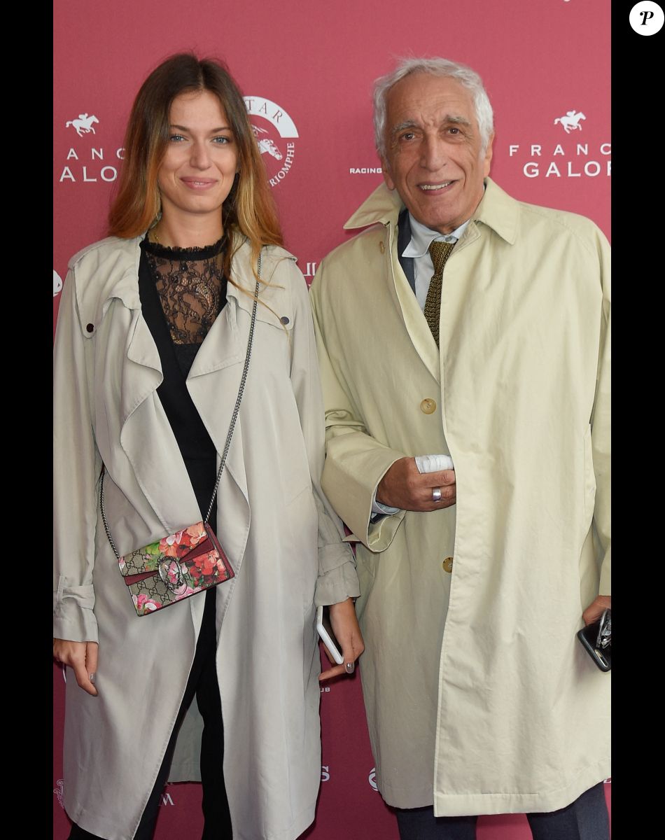 Gérard Darmon avec sa fille Sarah Darmon - 96ème Qatar Prix de l'Arc de Triomphe à l'Hippodrome de Chantilly le 1er octobre 2017. © Coadic Guirec/Bestimage