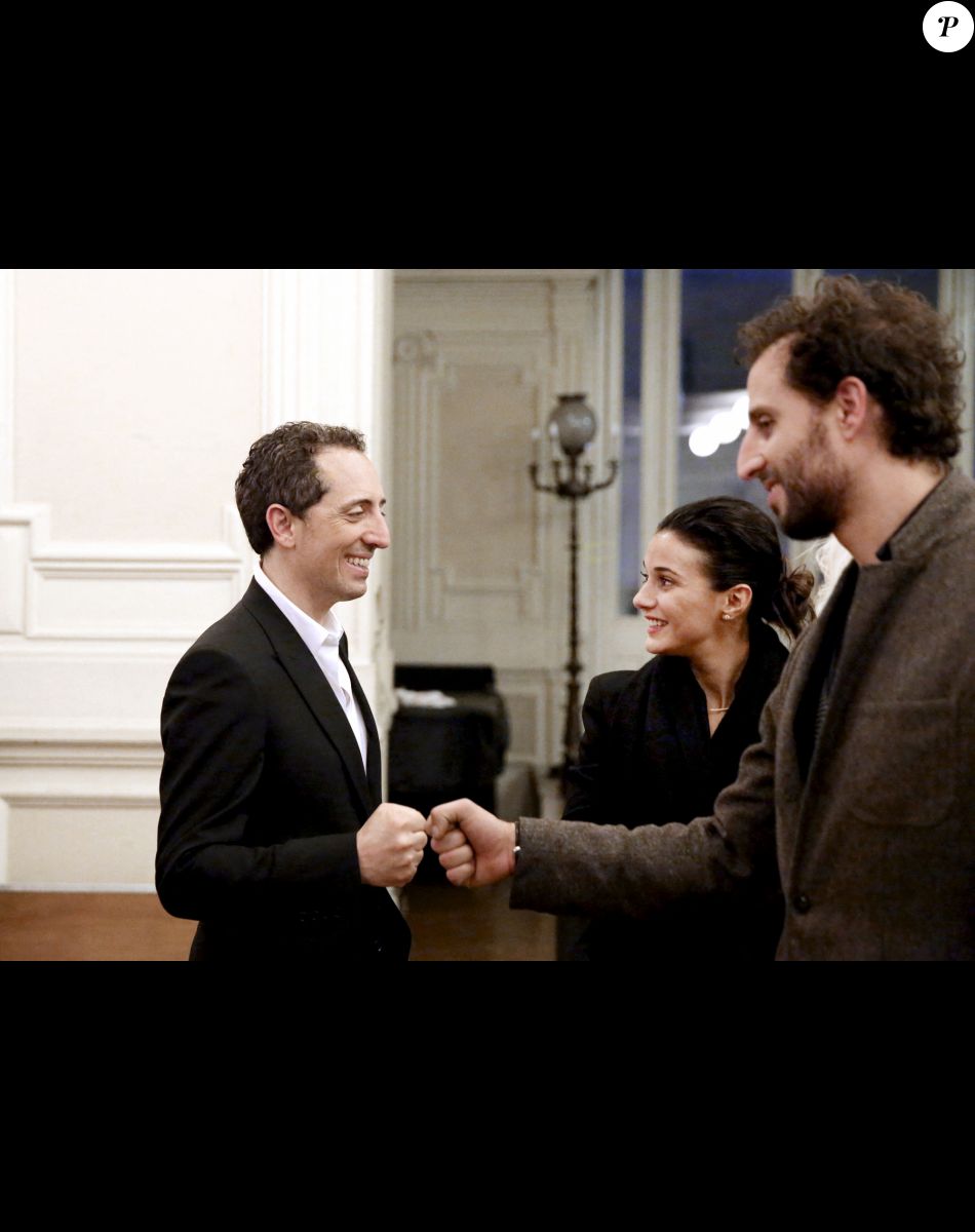 Exclusif - no web - Prix spécial - Gad Elmaleh, son frère Arié et Emmanuelle Chriqui - Gad Elmaleh triomphe avec son spectacle "Sans Tambour" à l'Opéra Garnier à Paris le 16 mars 2014.