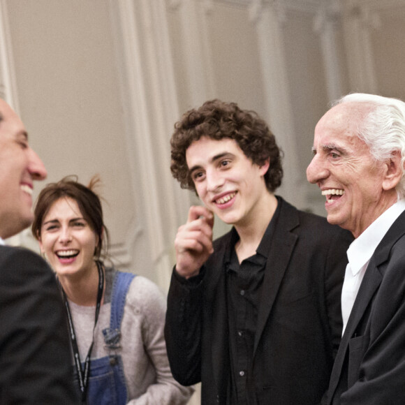 Exclusif - no web - Prix spécial - Gad Elmaleh et son père David - Gad Elmaleh triomphe avec son spectacle "Sans Tambour" à l'Opéra Garnier à Paris le 16 mars 2014. Pour la première fois, un humoriste s'est produit dans la prestigieuse salle de spectacle.