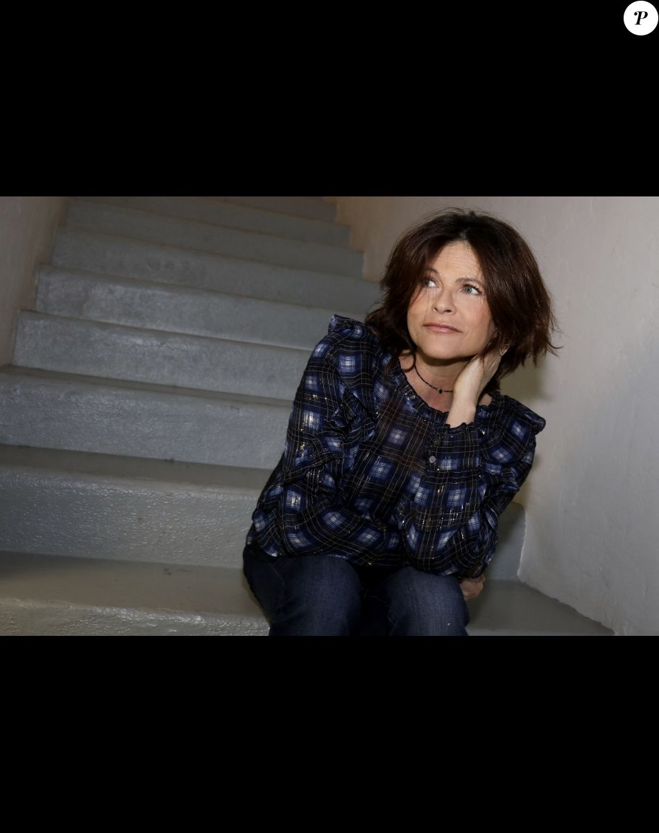 Exclusif - Rendez-vous avec Charlotte Valandrey le 4 mars 2020. © Cédric Perrin/Bestimage