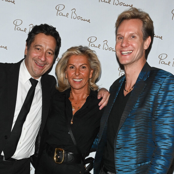Exclusif - Laurent Gerra, Caroline Margeridon et François-Xavier Renou - La Brasserie du Louvre Bocuse à l'occasion de la rentrée, a convié de nombreux invités à venir découvrir ou redécouvrir son magnifique cadre en plein centre de Paris le 22 septembre 2022. 3 ans après son inauguration, J. Bocuse a accueilli et chouchouté ses invités grâce aux mets typiquement lyonnais concoctés par ses Chefs Exécutifs Meilleurs Ouvriers de France. © Coadic Guirec/Bestimage