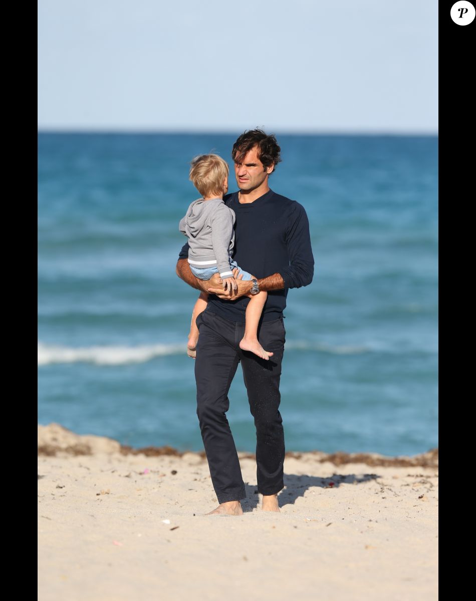 Roger Federer et son fils.