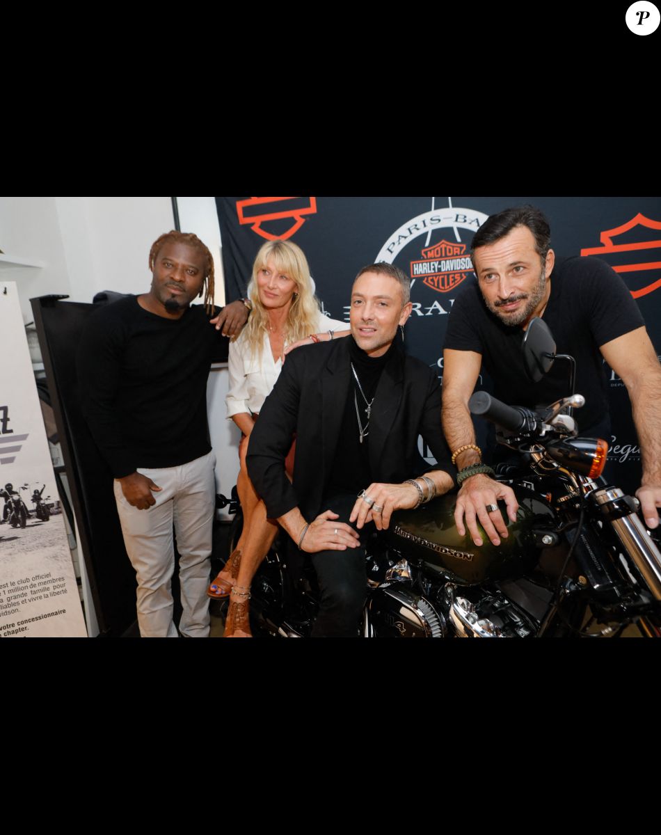 Guest, Isabelle Camus, Maxime Dereymez, Mickaël Cohen - Soirée de présentation des nouveautés de la marque Harley Davidson au showroom Beaumarchais à Paris, France, le 22 septembre 2022. © Christophe Clovis/Bestimage